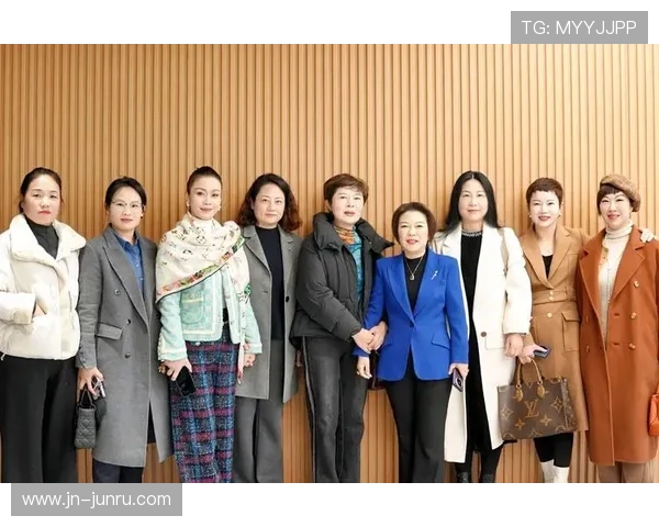 女企业家卢女士：从创业梦想到行业领袖的成长之路